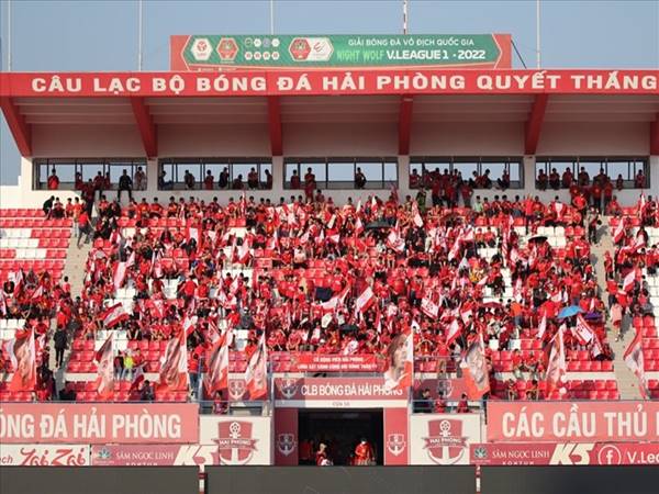 Bóng đá Việt Nam chiều ngày 8/11: CLB Hải Phòng bị phạt vì CĐV
